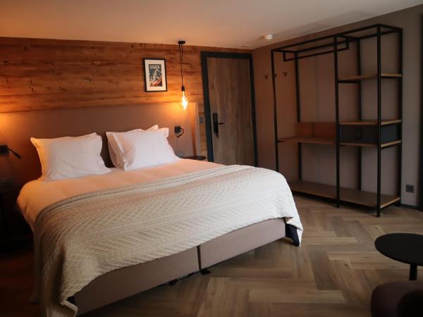 Boutique Hotel Panorama Grindelwald : photo 1 de la chambre chambre double deluxe avec balcon