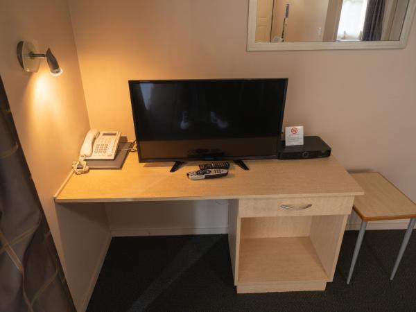 Victoria Court Motor Lodge : photo 8 de la chambre suite avec balcon