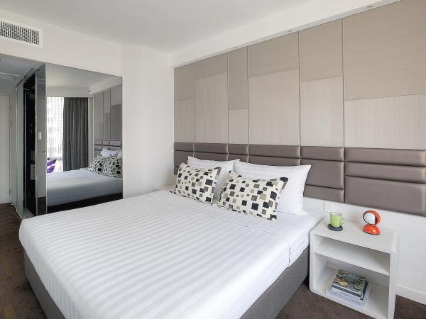 Stanford Hotel Hong Kong : photo 5 de la chambre hébergement double ou lits jumeaux - vue sur toits