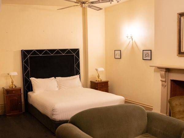 The Macquarie Hobart : photo 1 de la chambre hébergement lit queen-size Économique
