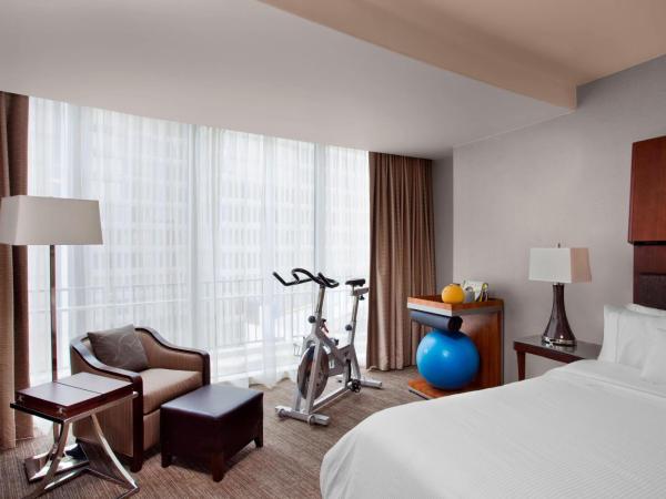 The Westin Peachtree Plaza, Atlanta : photo 3 de la chambre chambre 1 lit king-size westin workout - Étage inférieur