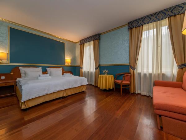 Hotel Kinsky Fountain : photo 7 de la chambre chambre double supérieure