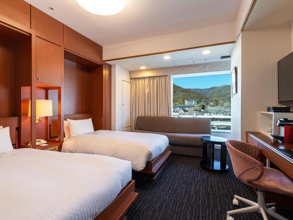 Kyoto Yamashina Hotel Sanraku : photo 2 de la chambre chambre lits jumeaux accessible aux personnes à mobilité réduite - non-fumeurs