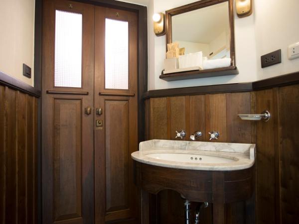 1905 Heritage Corner : photo 1 de la chambre chambre supérieure lit queen-size