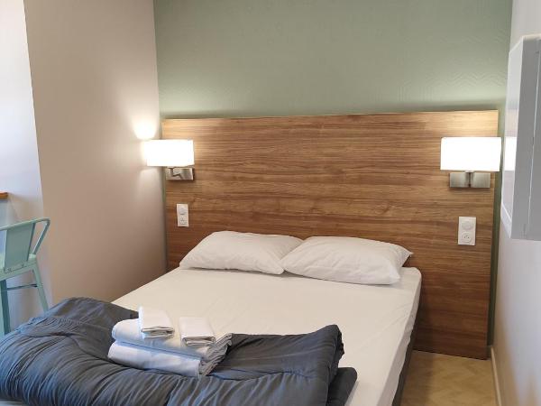 Hotel de la Terrasse : photo 6 de la chambre studio