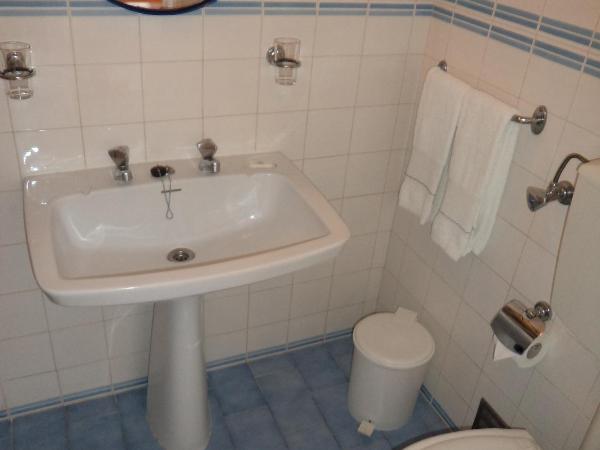 VilaBranca : photo 2 de la chambre chambre double avec balcon - vue de face