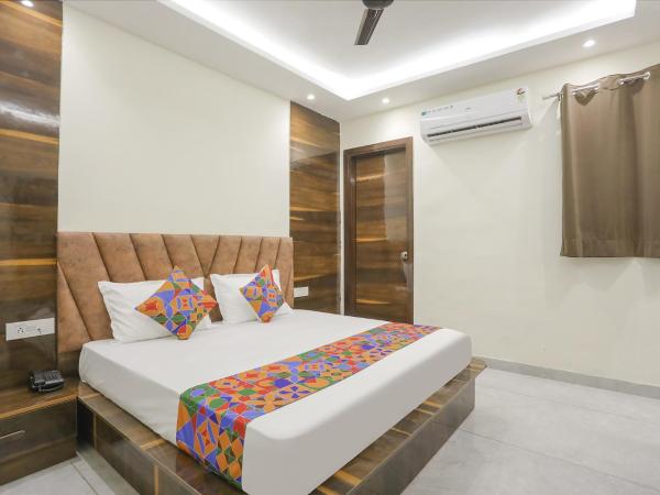 FabExpress Baba's Inn : photo 1 de la chambre chambre deluxe