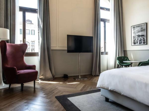 Radisson Collection Hotel, Palazzo Nani Venice : photo 5 de la chambre suite junior - vue sur canal
