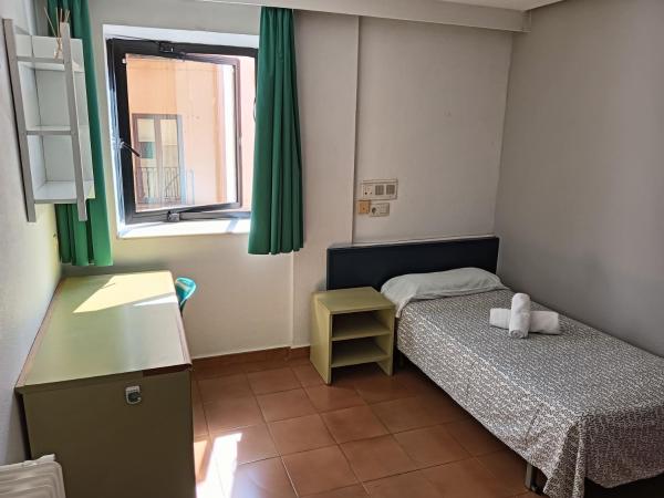 Residencia Universitaria Aula Rector : photo 3 de la chambre chambre simple