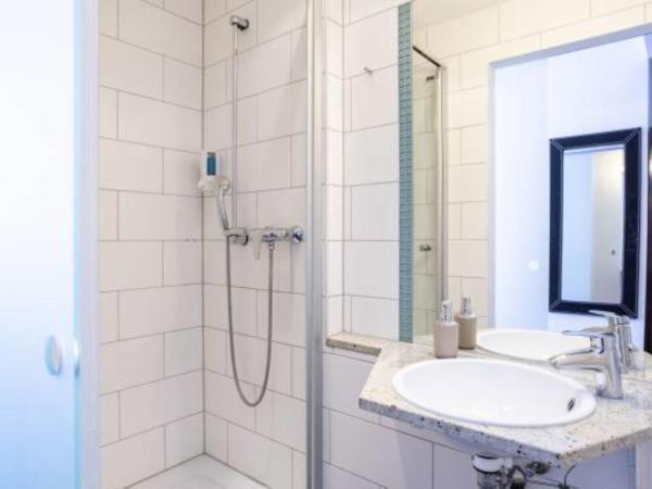 Jaeger´s Munich (Hotel/Hostel) : photo 3 de la chambre lit dans dortoir pour femmes de 6 lits