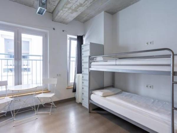 Jaeger´s Munich (Hotel/Hostel) : photo 1 de la chambre lit dans dortoir pour femmes de 6 lits