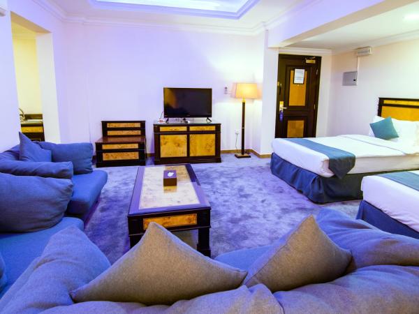 Garden Hotel Muscat By Royal Titan Group : photo 6 de la chambre chambre familiale