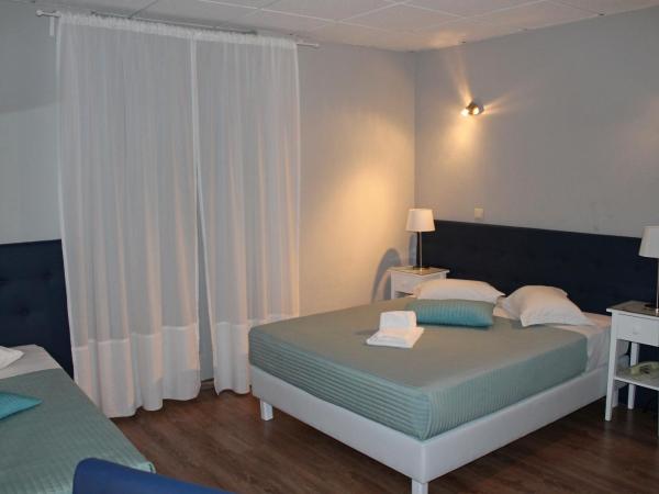 Hotel Porto Nobre : photo 4 de la chambre chambre double avec lit d'appoint