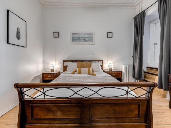 Hôtel Automatisé Manoir des Remparts : photo 4 de la chambre chambre lit queen-size