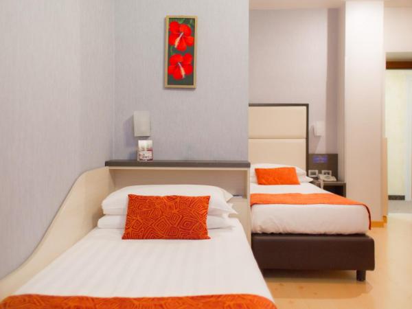 Hotel Piacenza : photo 1 de la chambre chambre lits jumeaux