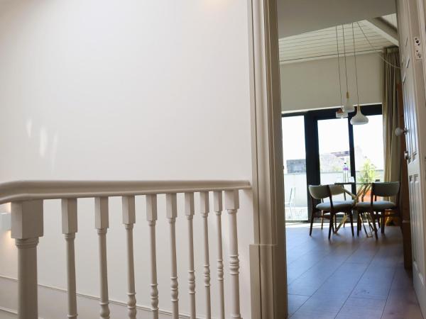 Palácio Fenizia Lux Apartments : photo 10 de la chambre studio avec balcon 