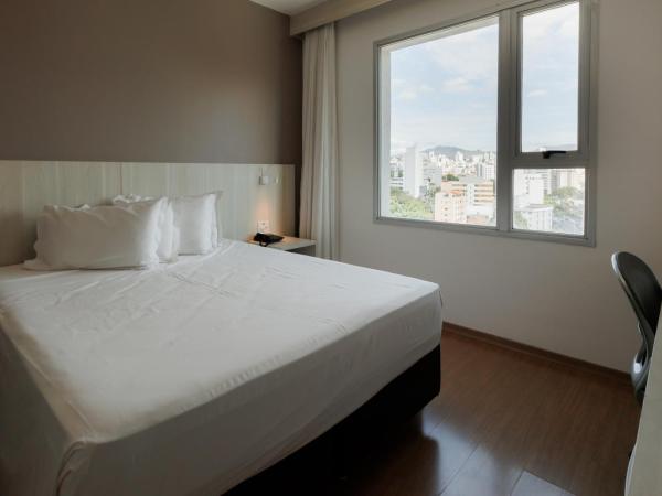 eSuites Belo Horizonte Minascasa : photo 3 de la chambre superior double non smoking