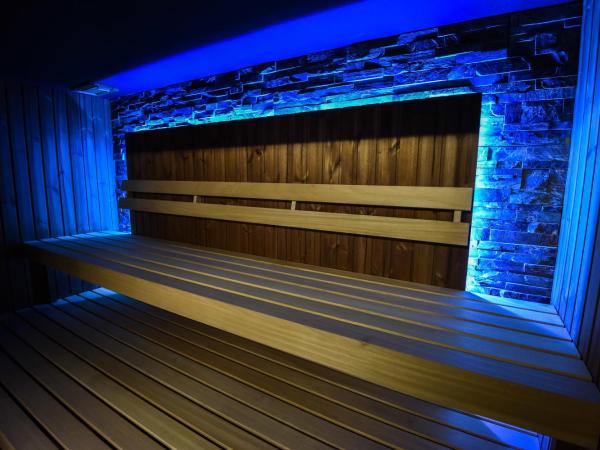 Penzion Janová : photo 6 de la chambre chambre double avec baignoire spa