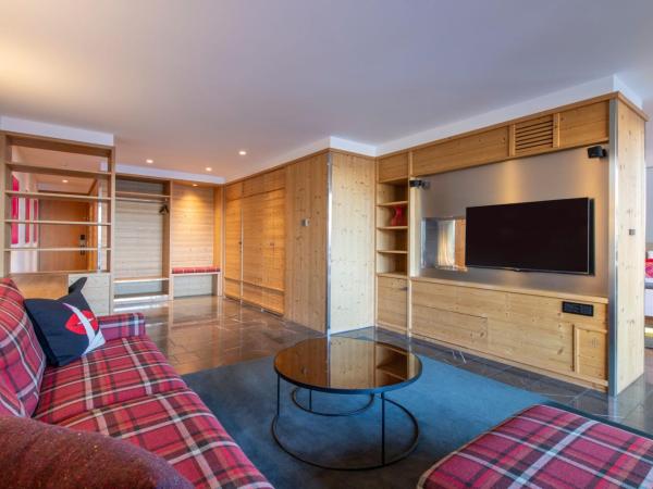 W Verbier : photo 2 de la chambre fantastique suite lit king-size avec balcon et cheminée