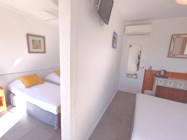 Azur Hotel : photo 4 de la chambre chambre familiale - vue sur mer