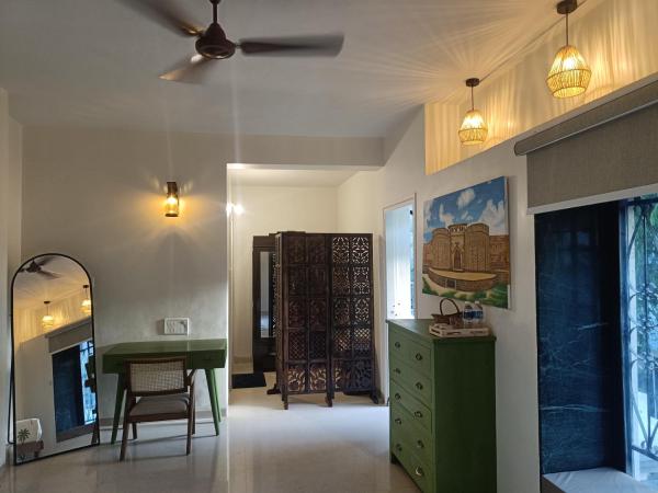 Nagarik Commune, Baner - Pune : photo 10 de la chambre chambre double deluxe avec balcon