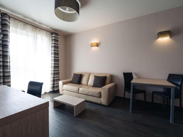 Ibis Styles Charleroi Airport Aero 44 : photo 5 de la chambre chambre lit king-size supérieure