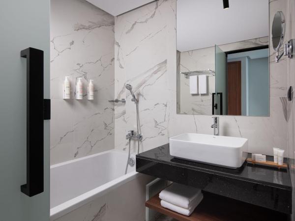 Courtyard by Marriott Casablanca Downtown : photo 7 de la chambre suite exécutive