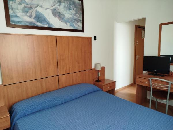 Hotel Silva Frontemare : photo 1 de la chambre chambre double Économique