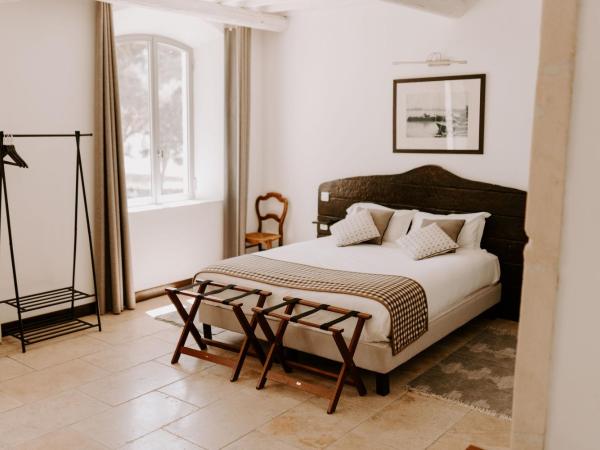 Le Sauvage - Domaine en Camargue : photo 3 de la chambre chambre double avec salle de bains privative