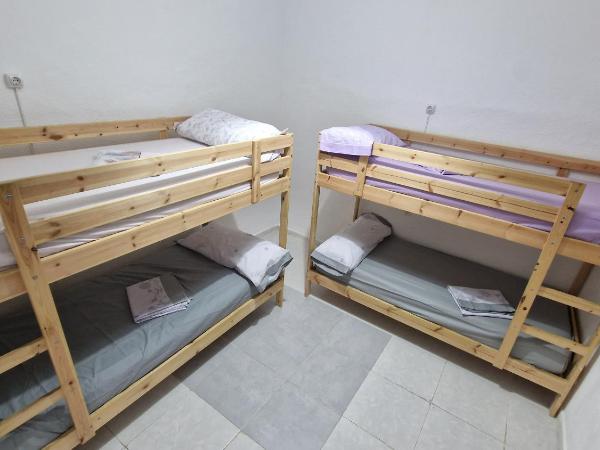Historic Malaga Centro Rooms : photo 1 de la chambre lit dans dortoir mixte de 4 lits