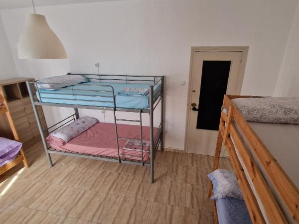 Historic Malaga Centro Rooms : photo 3 de la chambre lit dans dortoir pour femmes de 6 lits