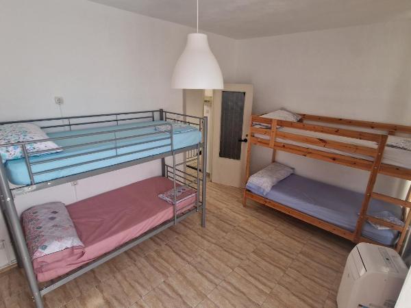 Historic Malaga Centro Rooms : photo 2 de la chambre lit dans dortoir pour femmes de 6 lits