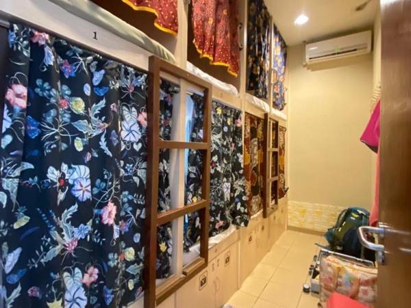 H2 Segama Backpacker : photo 10 de la chambre lit simple dans dortoir pour femmes