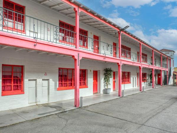 Sin City Hostel : photo 7 de la chambre lit dans dortoir de 8 lits