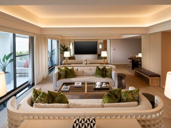 Conrad Singapore Orchard : photo 3 de la chambre suite lit king-size