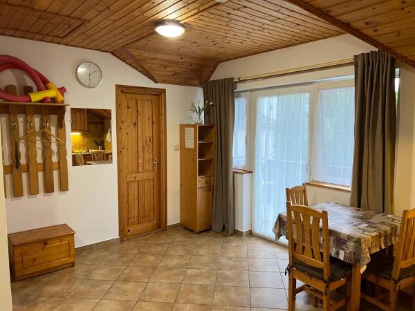Lucky Villa : photo 5 de la chambre classic one-bedroom apartment with king bed