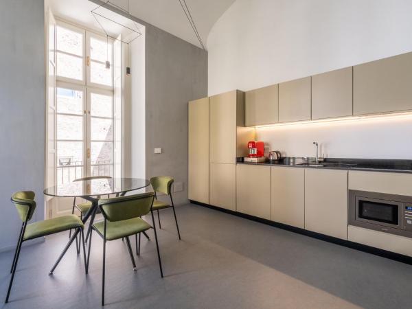 Oriana Homèl Torino : photo 5 de la chambre suite avec terrasse 