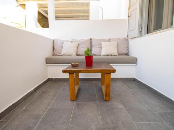 Overview Mykonos Apartments : photo 4 de la chambre suite - vue sur jardin