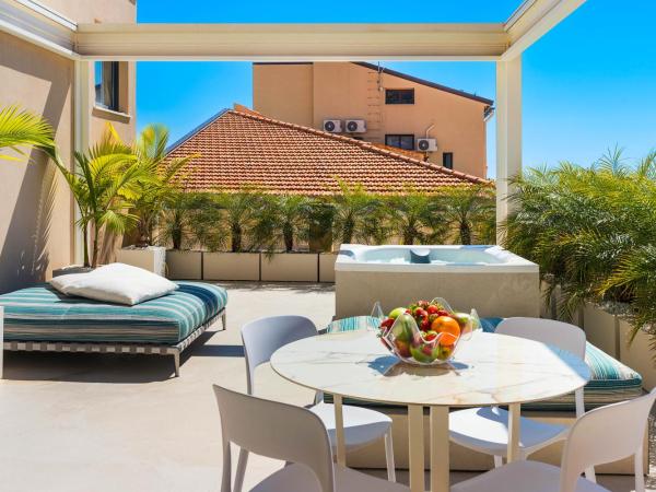 Taormina Infinity Suites : photo 6 de la chambre suite avec terrasse