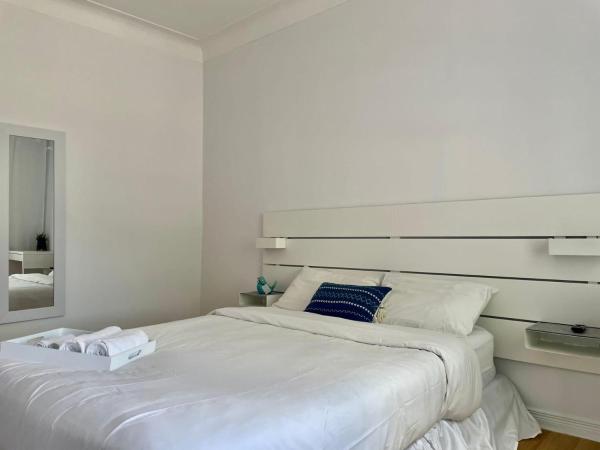 Chambre Lumineuse et Confortable : photo 3 de la chambre chambre double Économique