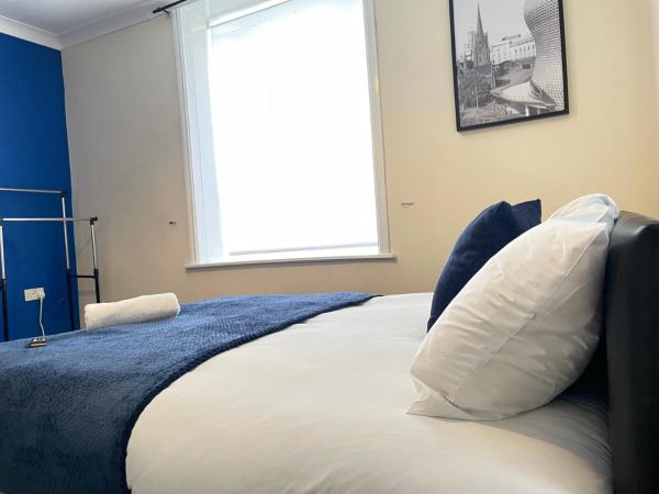 Marroway Shared House : photo 5 de la chambre chambre double avec salle de bains commune