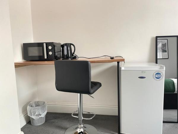 Marroway Shared House : photo 5 de la chambre chambre double avec salle de bains commune