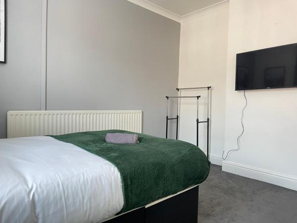 Marroway Shared House : photo 10 de la chambre chambre double avec salle de bains commune