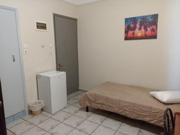 Elite Hotel : photo 6 de la chambre chambre triple