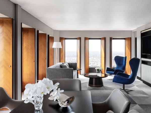 Sofitel Melbourne On Collins : photo 3 de la chambre prestige corner king suite with city or bay view