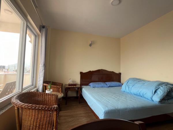 The Sparkling Turtle Backpackers Hostel : photo 4 de la chambre chambre lit king-size avec balcon