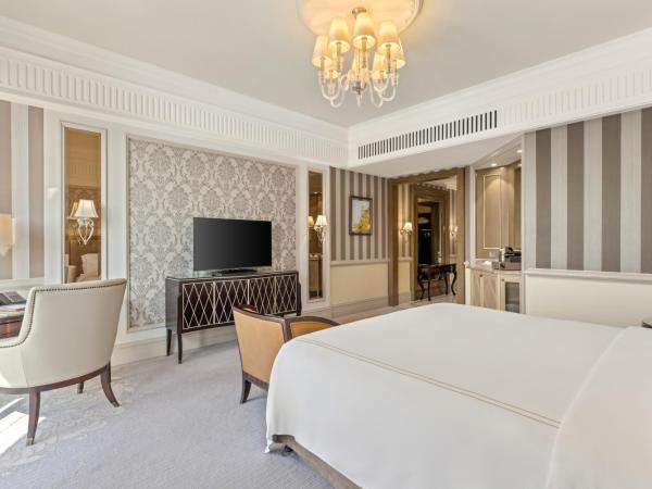 Al Habtoor Palace - Preferred Hotels & Resorts : photo 2 de la chambre chambre lit king-size deluxe