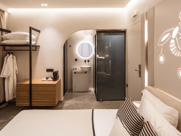 Lavris City Suites : photo 6 de la chambre suite avec terrasse 