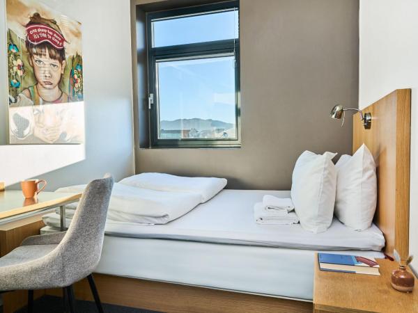 Smarthotel Forus : photo 1 de la chambre petite chambre double