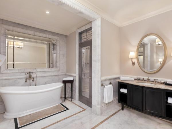 Al Habtoor Palace - Preferred Hotels & Resorts : photo 5 de la chambre suite duchesse